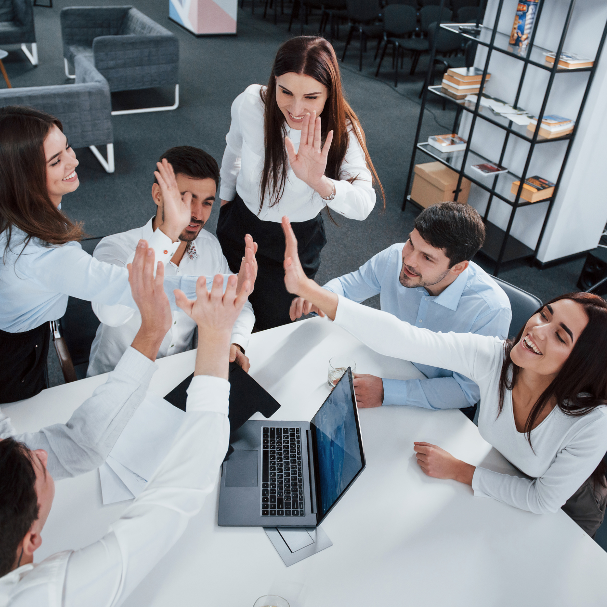 Staffing contable y fiscal con personal subcontratado para corporaciones internacionales por CGR Lawyer.